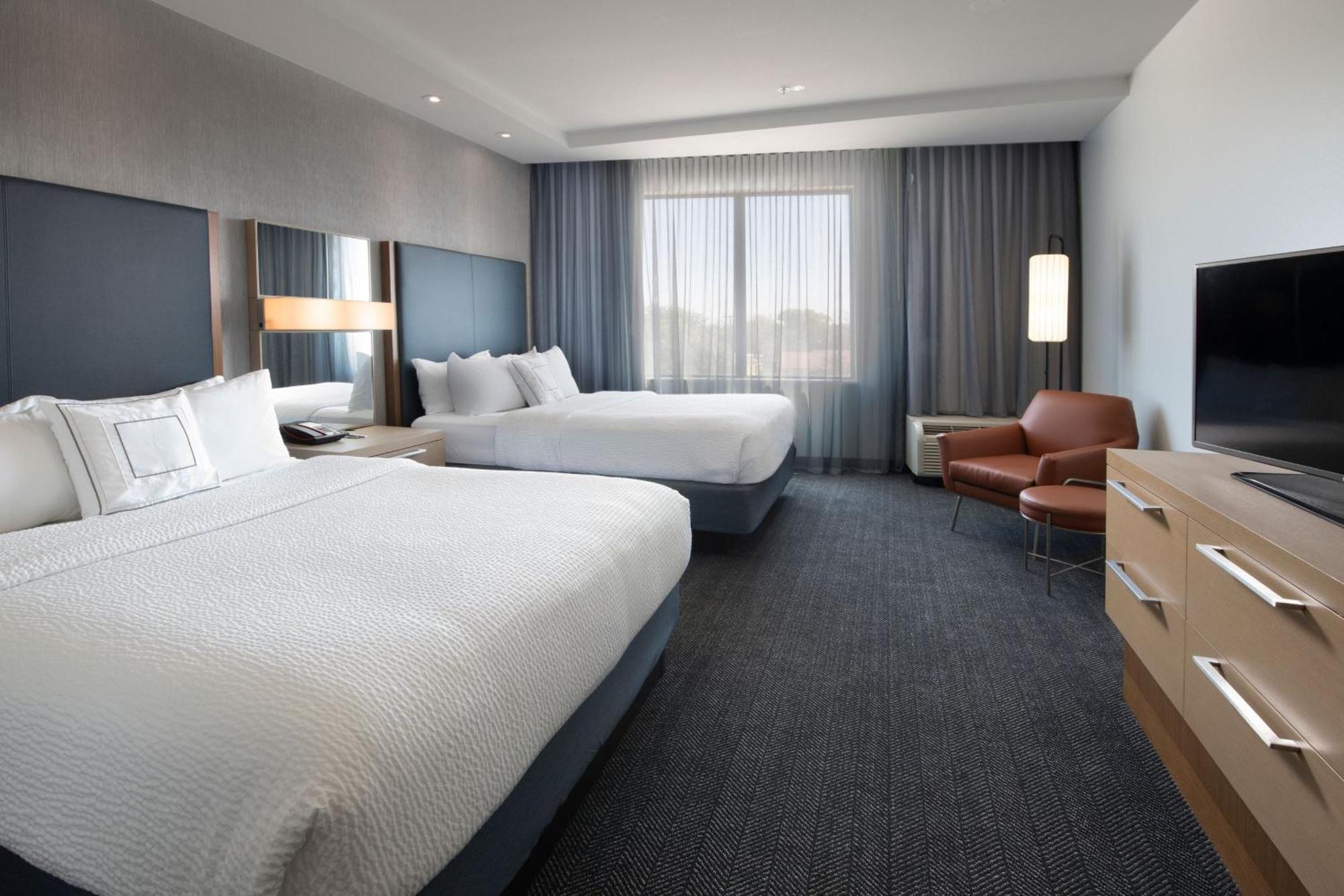 Courtyard By Marriott Lubbock Downtown/University Area Esterno foto